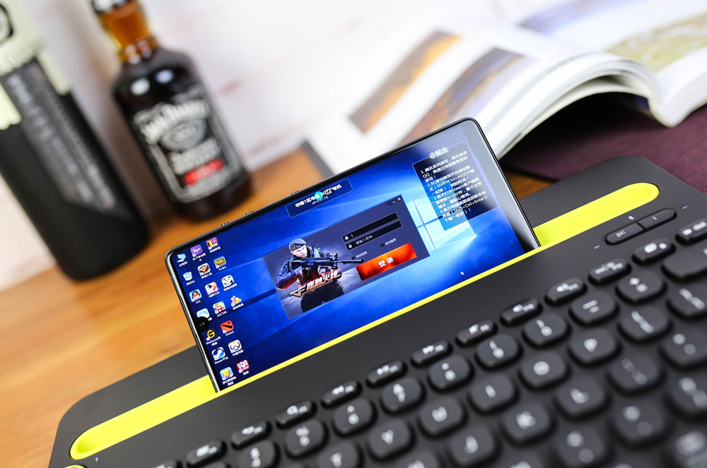 坚果r1windows11,坚果r1吃鸡效果