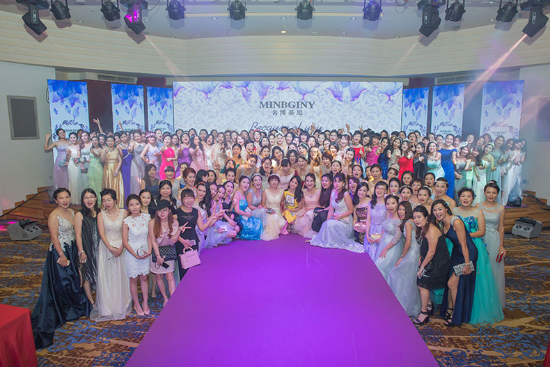 从零开始做微商不知道做什么,微商个人成长经历分享