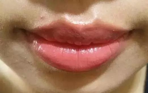 踩雷口红草莓红,踩雷口红哪个好用