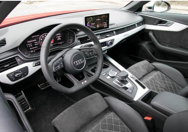 新款奥迪s4基本延续,试驾19款奥迪s4跨界旅行车