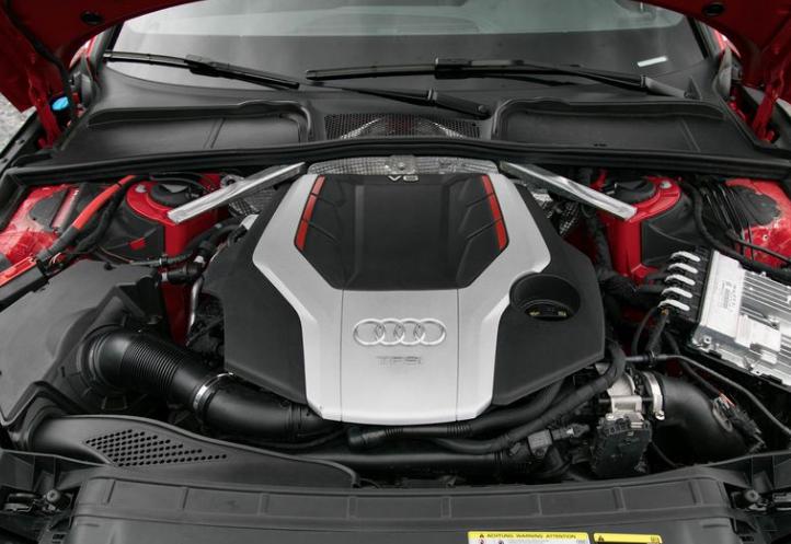 新款奥迪s4基本延续,试驾19款奥迪s4跨界旅行车