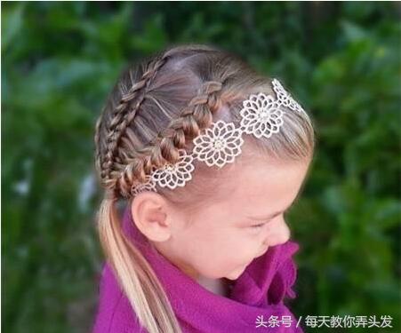 小女孩编发视频扎头发,小学生女孩扎头发简单编发麻花辫
