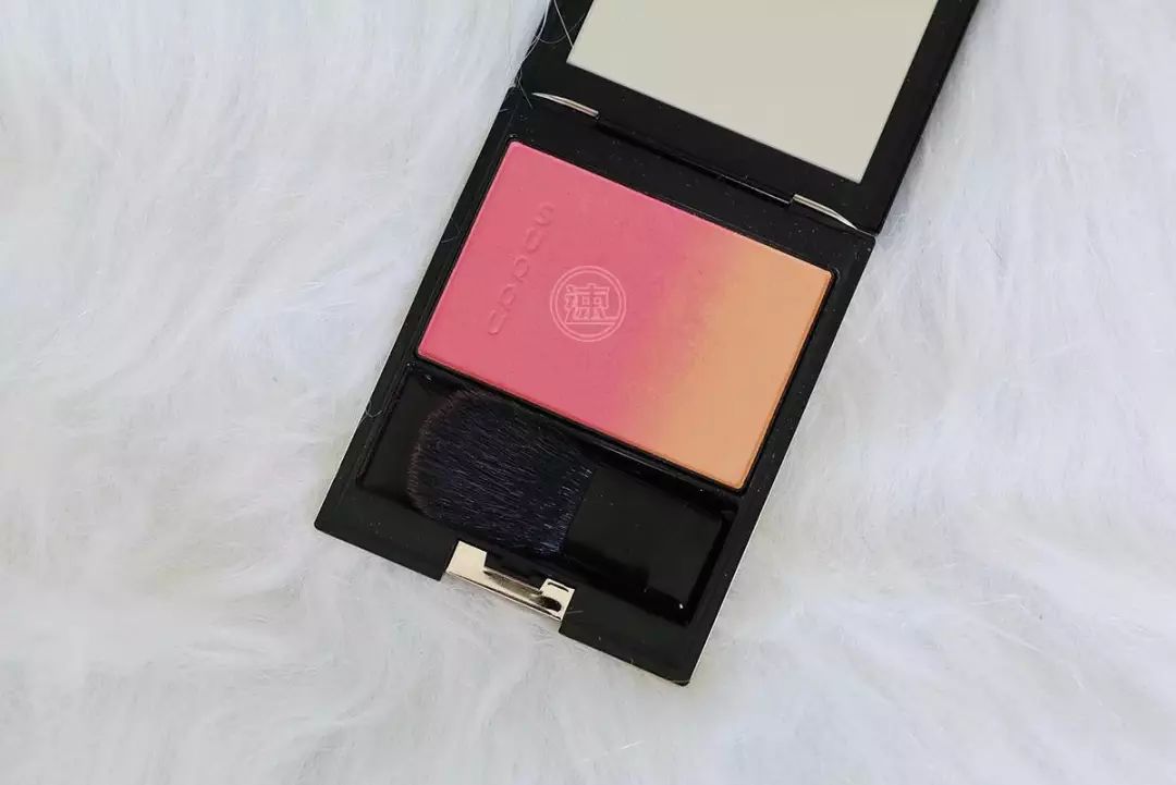 速报酱自己用过才推荐,短途旅行彩妆必需品开箱!