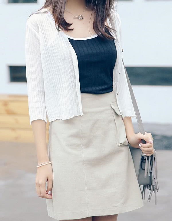 透气百搭，防晒轻薄，兼具时尚感的短款外套，赶紧get起来