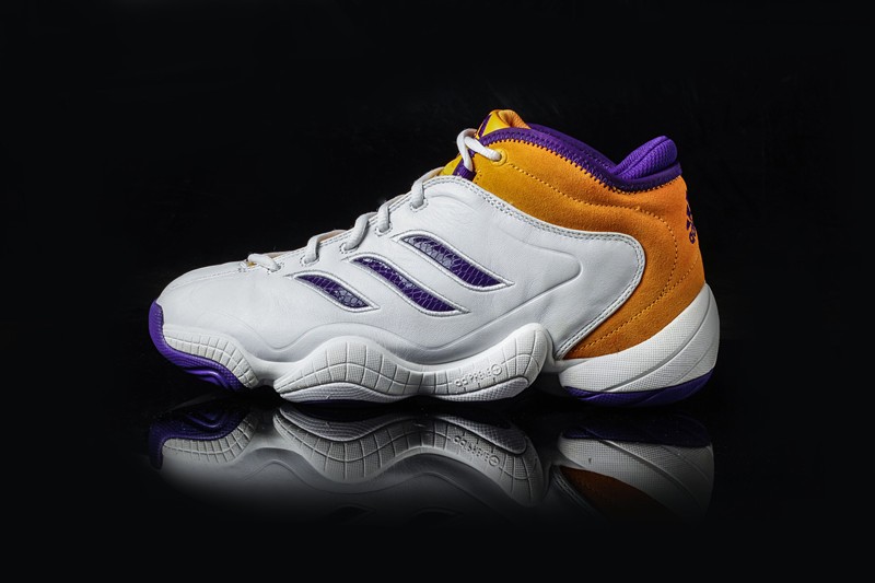 yeezy500是老爹鞋吗,yeezy500椰子鞋