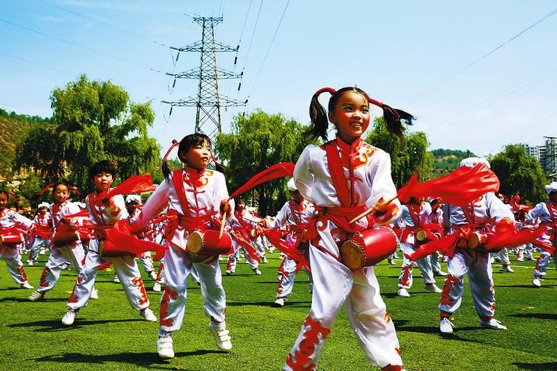 文化引领校园德育,文化引领学校特色发展