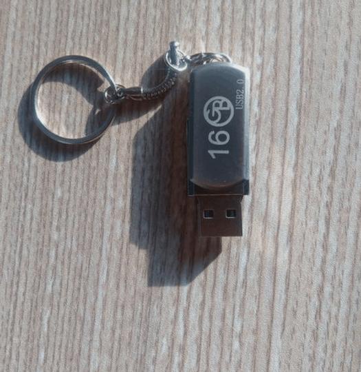 为什么u盘价格相差太大,为什么u盘价格差距这么大