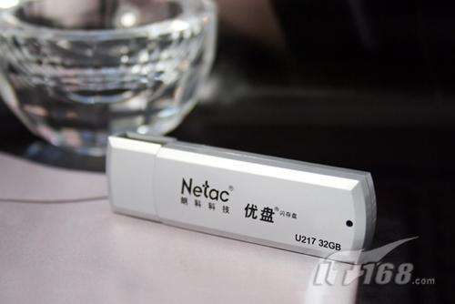 为什么u盘价格相差太大,为什么u盘价格差距这么大