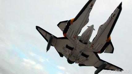 如果飞机飞到火星会发生什么,飞机飞到空中有没有突破大气层