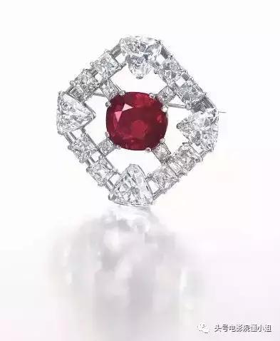 张雨绮说钻石只有一克拉才值钱,张雨绮自曝不买一克拉以下的钻戒