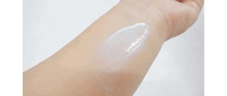 鸡肋还是王中王,我在普吉岛上把这10款网红防晒都试了个遍