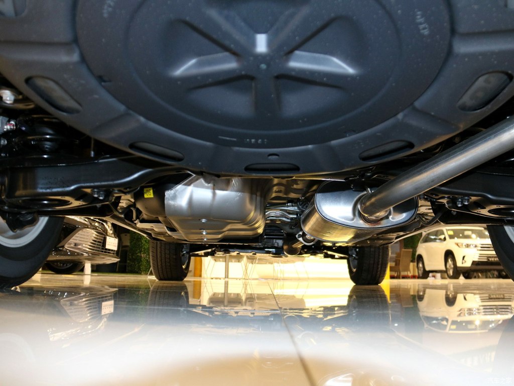 汉兰达爬上坡,汉兰达冲坡