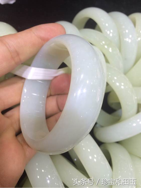 韩国和田玉多少钱一克,韩国和田玉颜色