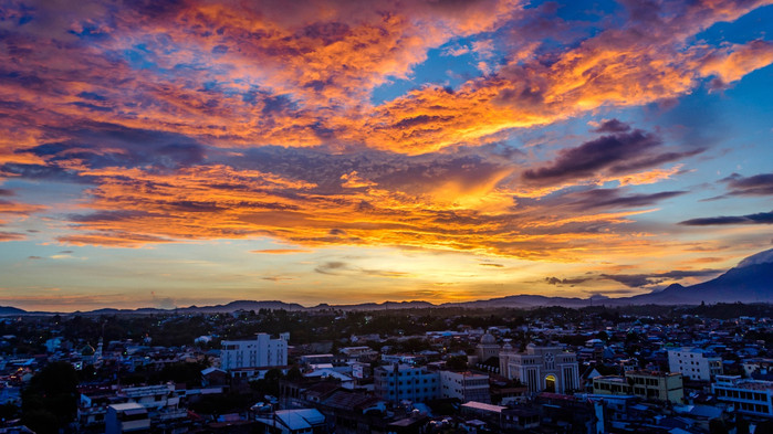 美娜多潜水圣地,印尼美娜多海豚潜水