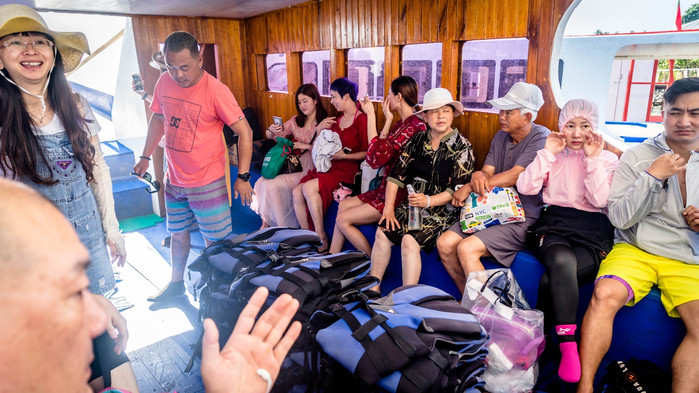 美娜多潜水圣地,印尼美娜多海豚潜水