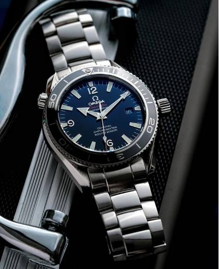 欧米茄和沛纳海哪个牌子好,欧米茄和沛纳海哪个机芯好用些