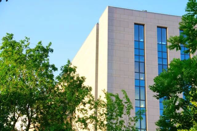 要毕业了才发现学校真的很美,要毕业了才发现学校好漂亮