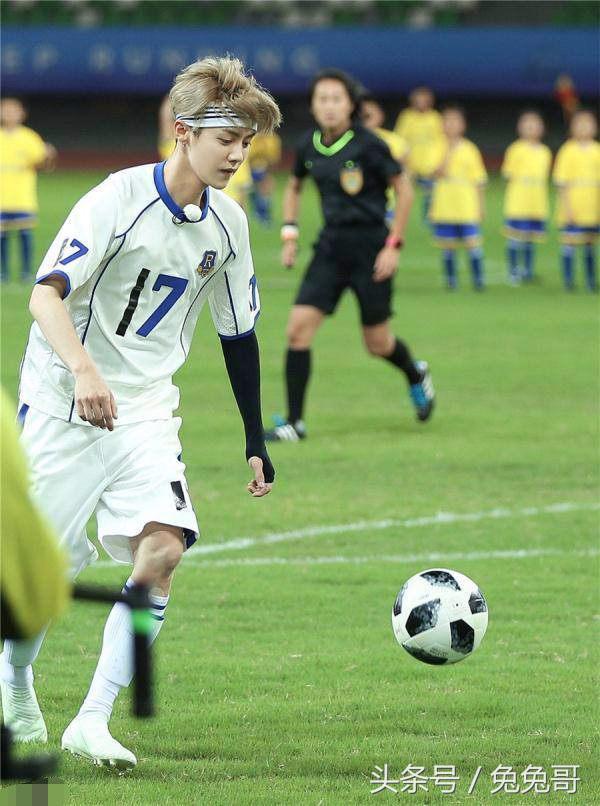 奔跑吧兄弟鹿晗神童,奔跑吧鹿晗被关晓彤吸引