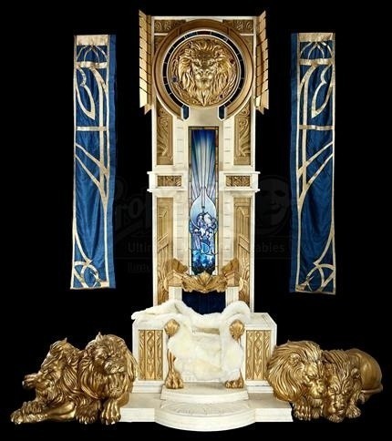 游晚报丨Steam国区社区可轻松访问《魔兽》电影盔甲道具卖出38万