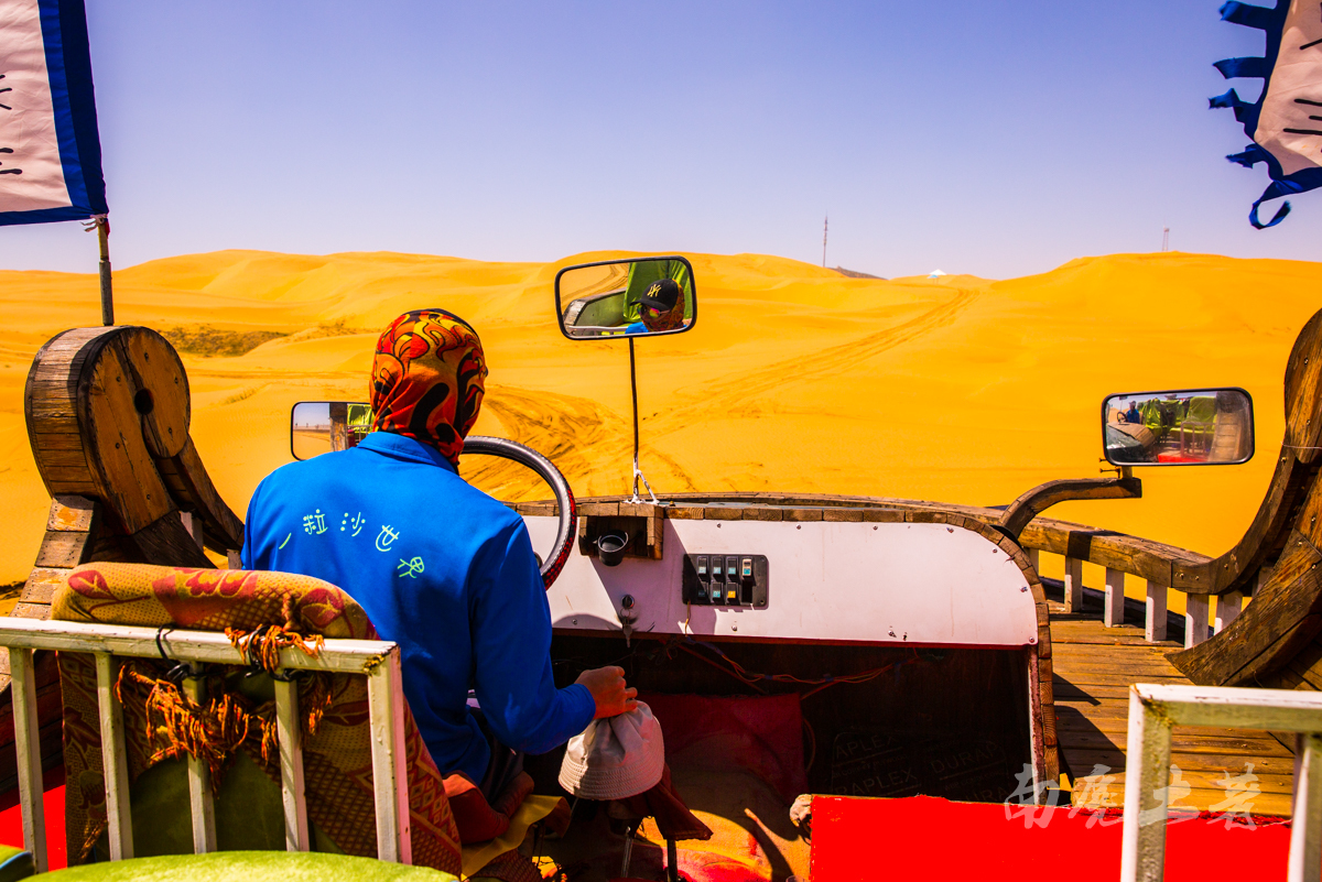 无人机飞跃田野,无人机飞跃山峰