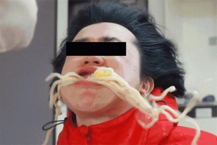 岛国真会玩——自制吹气娃娃,真是寂寞如雪啊!