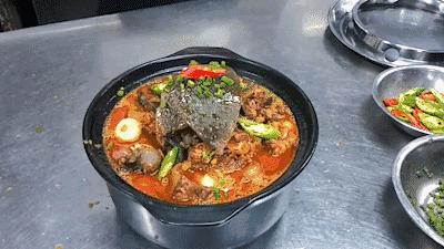 湿气大是拔罐祛湿还是喝中药,湿气重的人怎么排湿拔罐出水蒸气