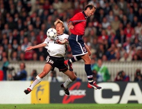 世界杯战役完整版,世界杯经典战役1998