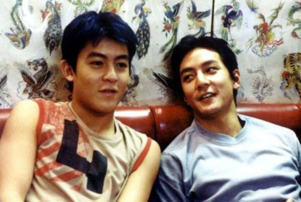 名字好听颜值还高的明星,白敬亭、千玺上榜,杨幂的名字大有来头