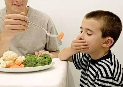 倪海厦谈如何治疗小儿积食,小儿积食发烧怎么治疗