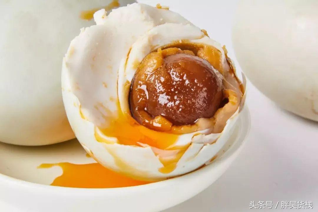 古法腌制高邮咸鸭蛋,高邮咸鸭蛋古法腌制