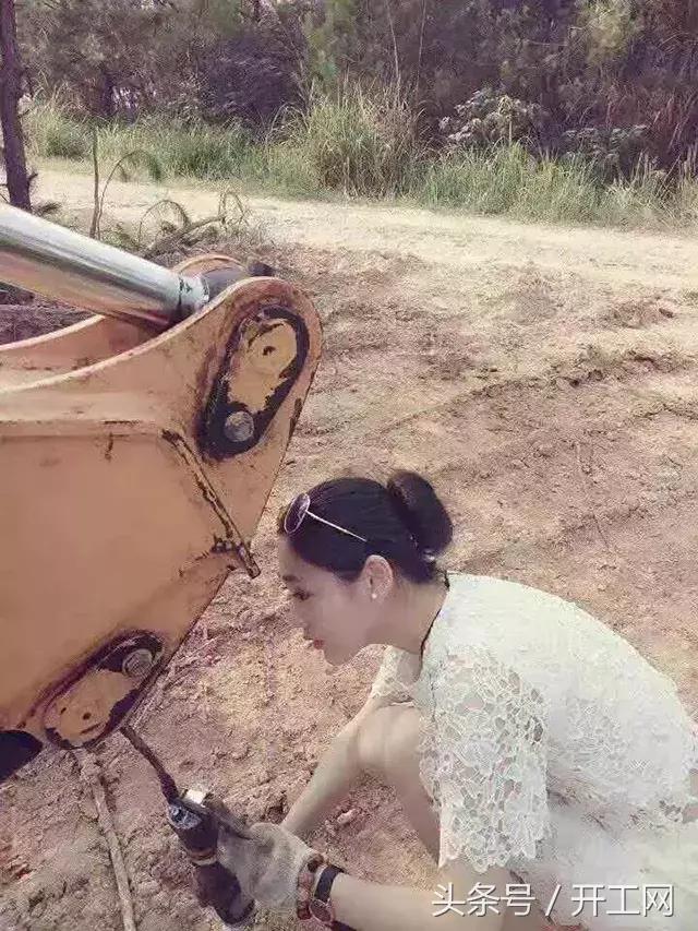 挖掘机司机犯过的错误,挖掘机老板最怕的一件事