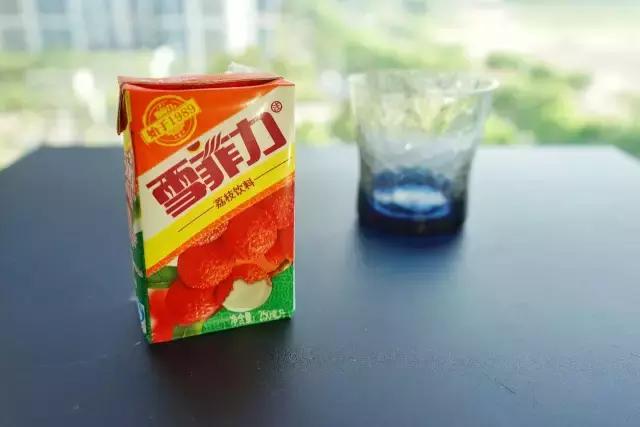 这些包装土土的国货零食，有你的童年吗？