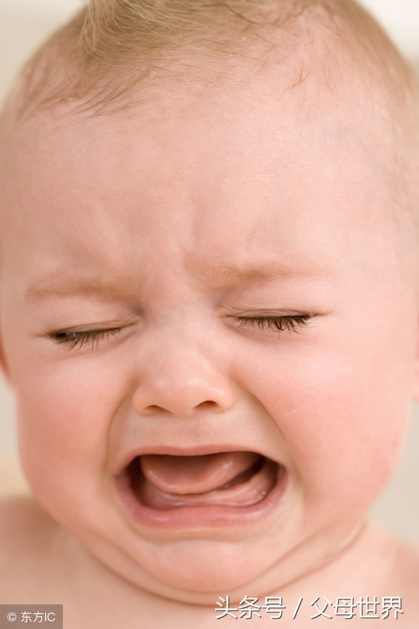 宝宝嘴里起溃疡睡不着怎么办,宝宝嘴里溃疡发烧怎么办