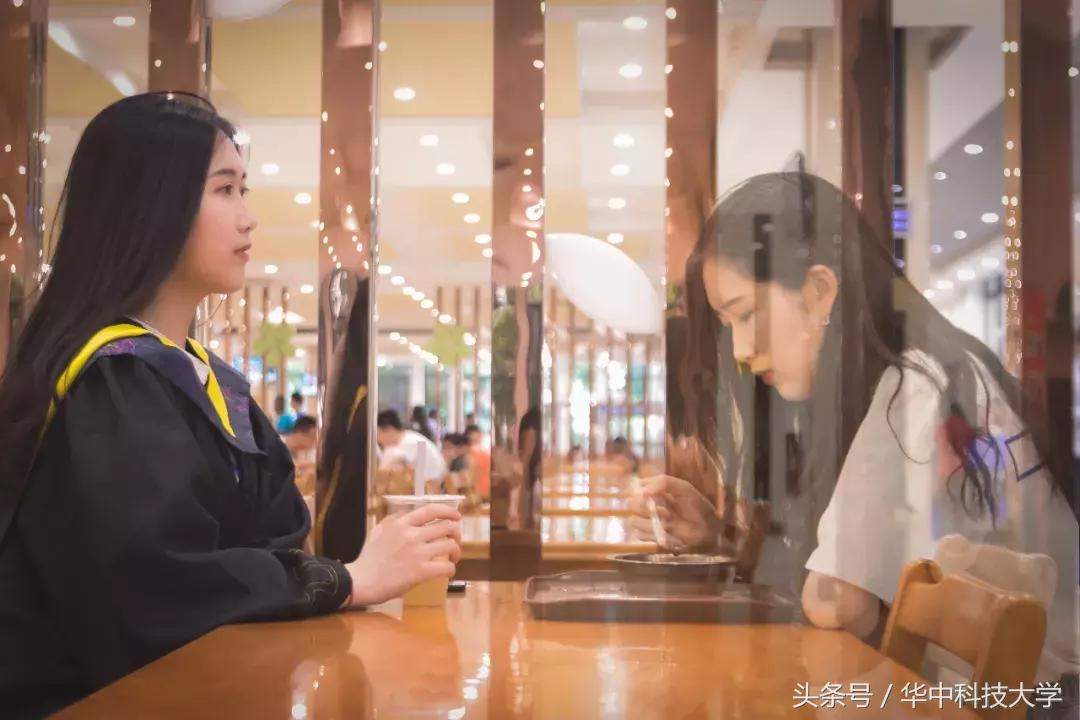 毕业季献礼朗诵表演视频,毕业季献礼完整版