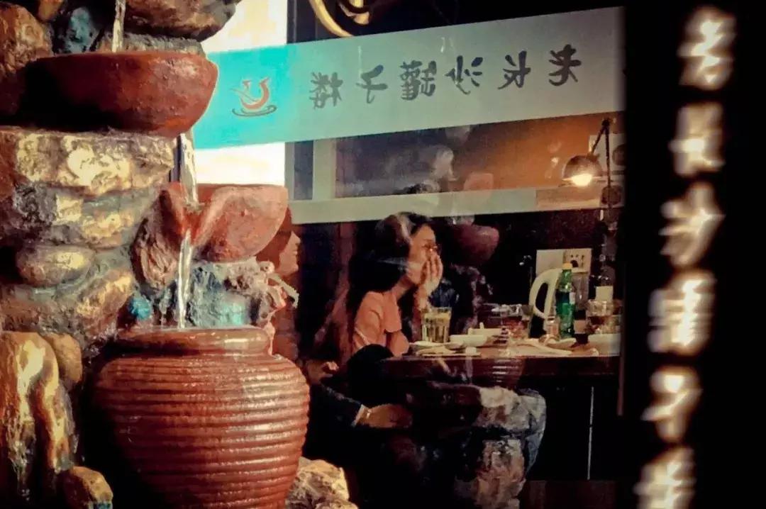 曾经的郑州人民路,曾经这条街是多么热闹