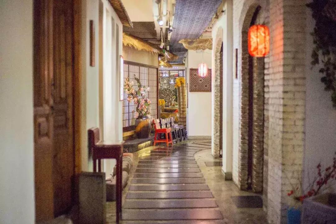 曾经的郑州人民路,曾经这条街是多么热闹