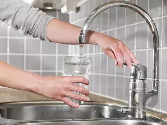 专家建议真的没必要装净水器,到底有没必要装净水器