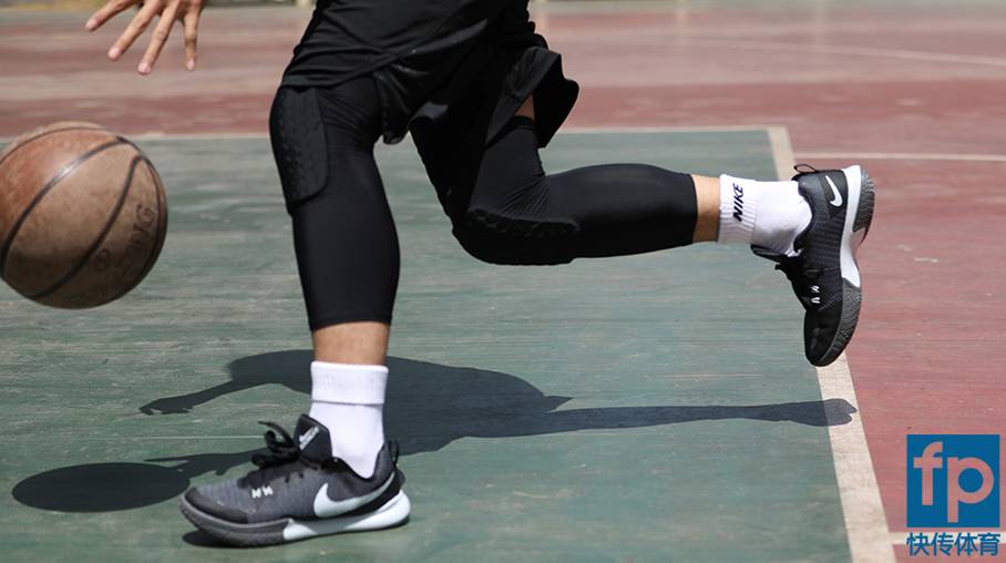 nikezoomlive2鏄腑甯悧,nikezoomliveii閲嶉噺