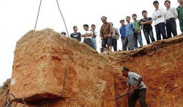 明朝古墓发现的奇怪宝物,万历皇帝陵墓出土文物价格