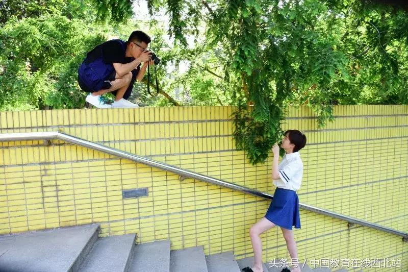 毕业季唯美拍照动作,毕业季如何拍照拍出高级感