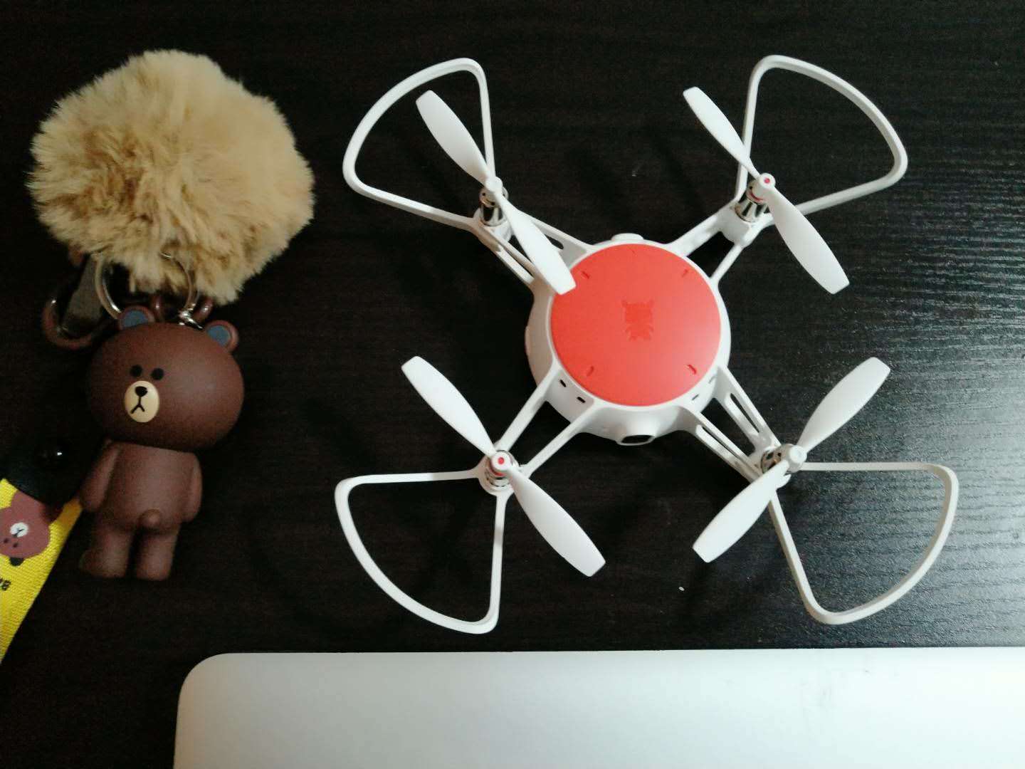 小飞侠无人机评测,米兔无人机飞行