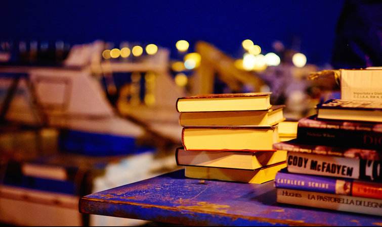 那些读完惊艳的散文,那些读了就感动的书