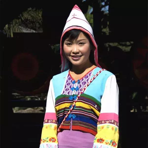 云南所特有的少数民族有几个,云南特有的15个少数民族分别是