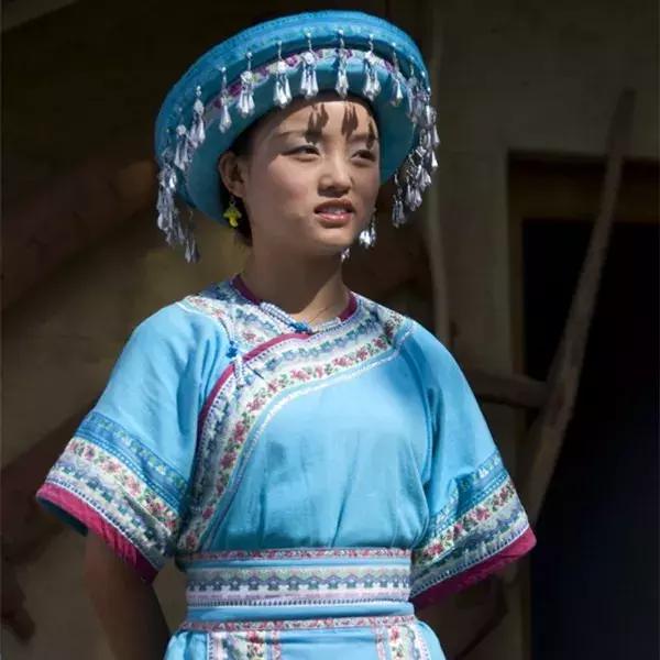 云南所特有的少数民族有几个,云南特有的15个少数民族分别是