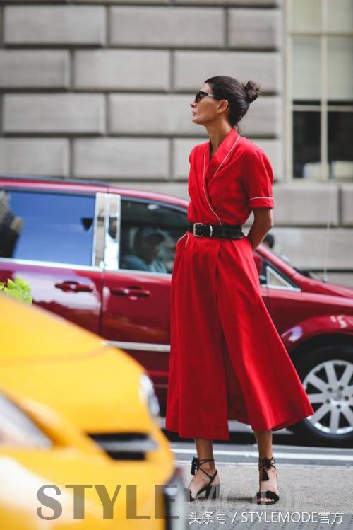 连体裤真的随便一穿都时髦,迷人又优雅的连体裤穿搭