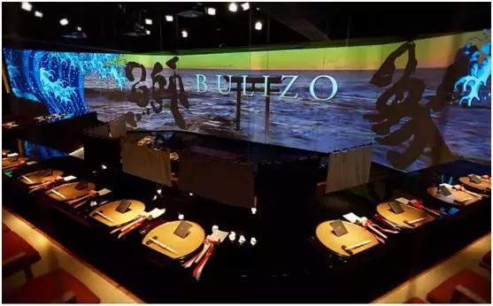 每天接待12个人的餐厅,每天只接待10桌餐厅