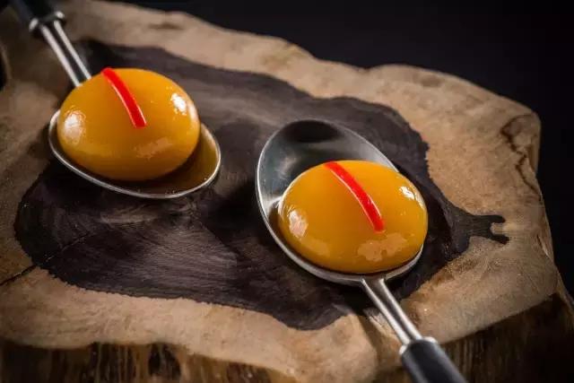 每天接待12个人的餐厅,每天只接待10桌餐厅