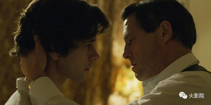 确认过剧情,是大尺度腐戏!9分三集片让你吃瓜英国最大丑闻!