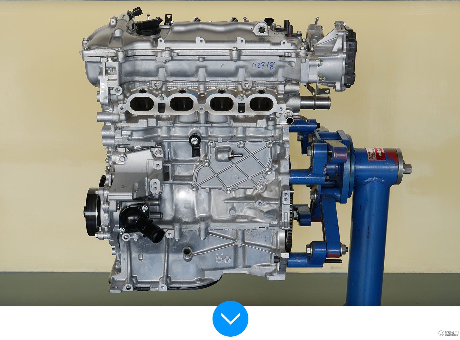 丰田rav4助力电机拆解,丰田rav4动力模块