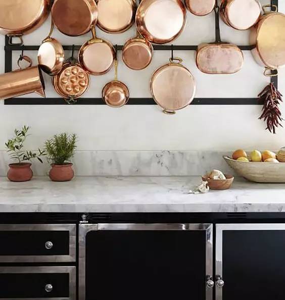 潮湿天气如何洗玻璃窗,天气冷了怎么擦玻璃干净